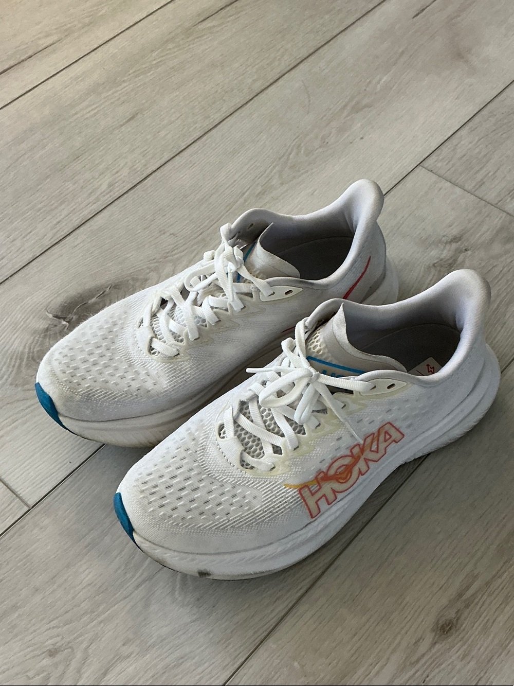 Hoka Mach 7 Running Shoes(men size 8 )